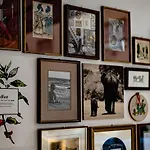 Ξενοδοχείο με διαμερίσματα Mood Contemporary Living