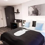 Ξενοδοχείο με διαμερίσματα Mood Contemporary Living Μάνχαιμ