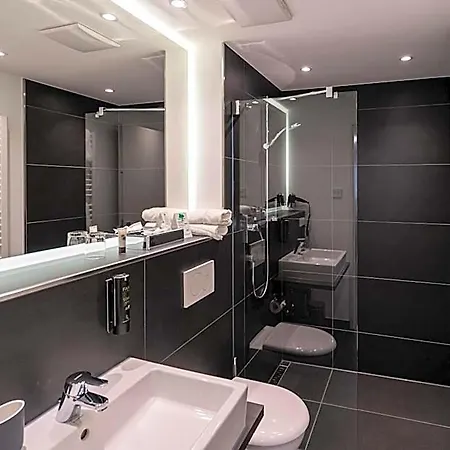 Апарт-отель Mood Contemporary Living 3*