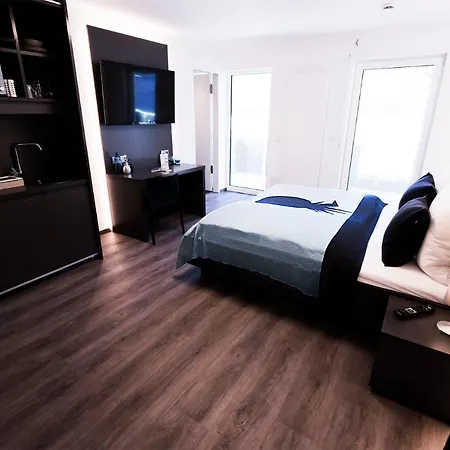 Aparthotel Mood Contemporary Living 3*