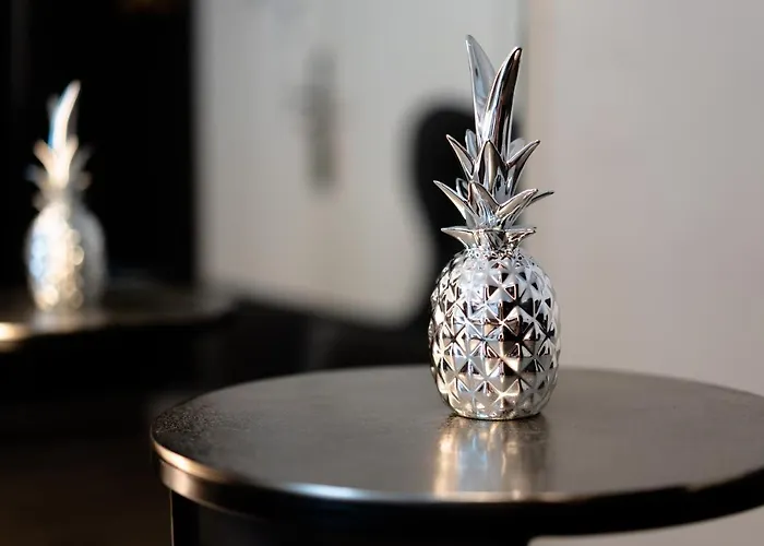 Mood Contemporary Living