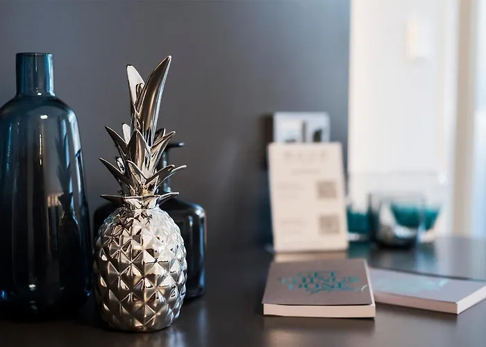 Mood Contemporary Living